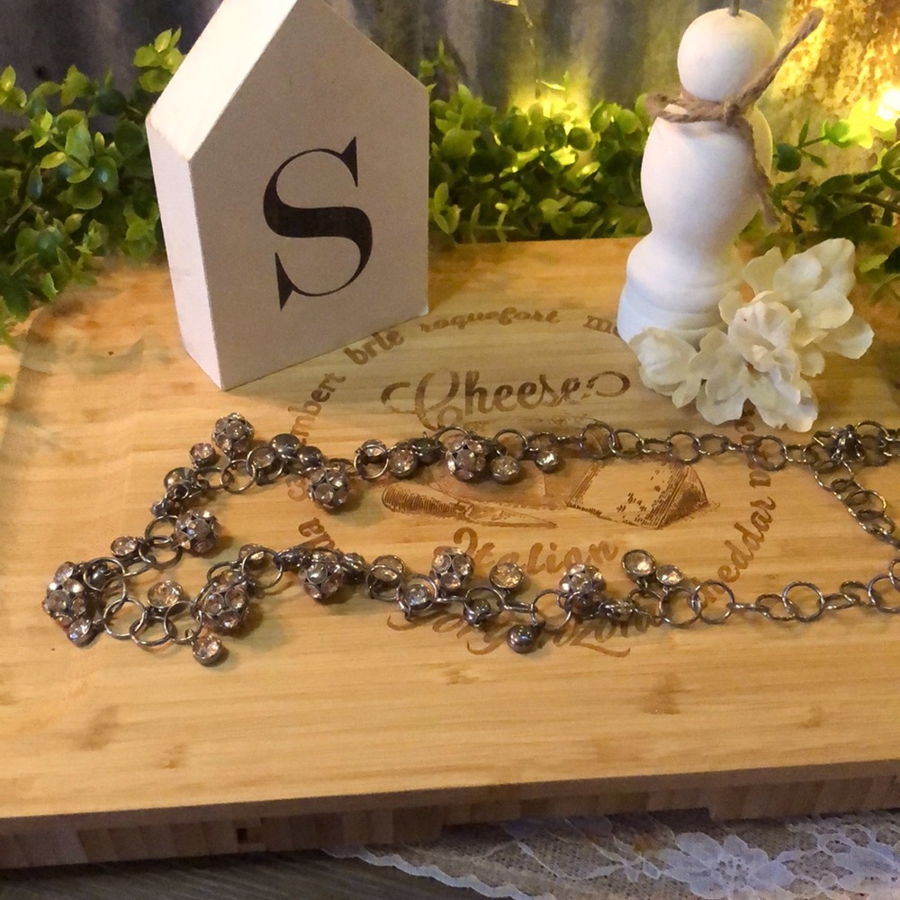 Long flashy necklace